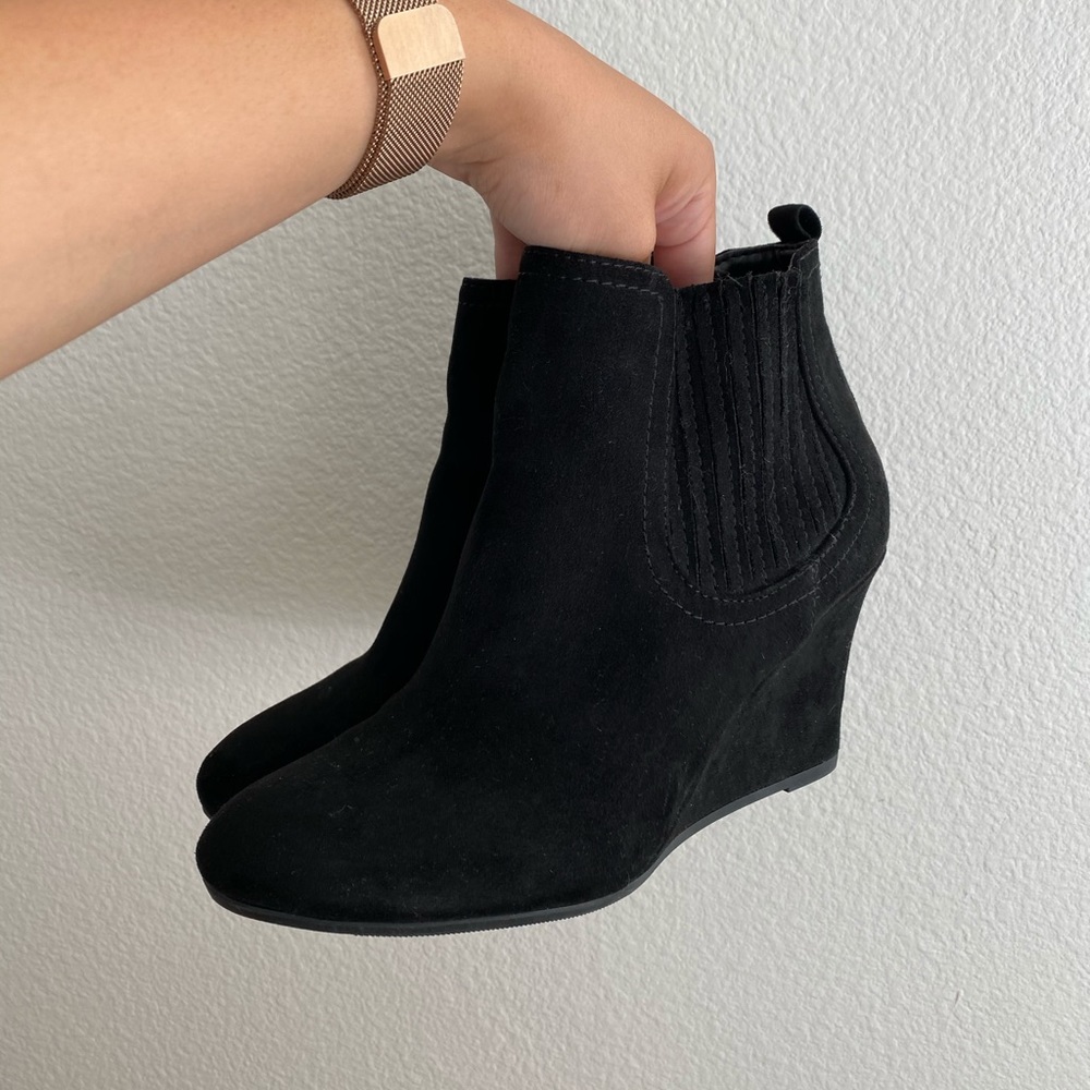 Gap Black Slip-on Booties
